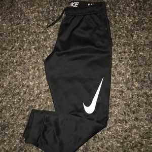 NIKE joggers